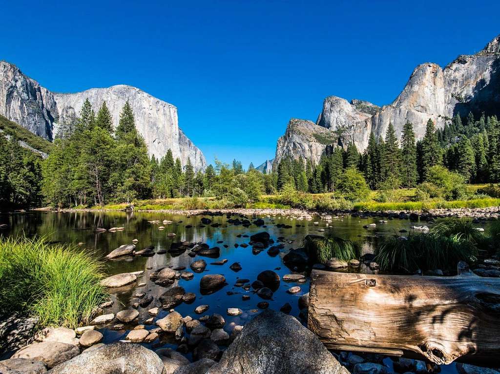 top 10 destinations to visit in California on a low budget